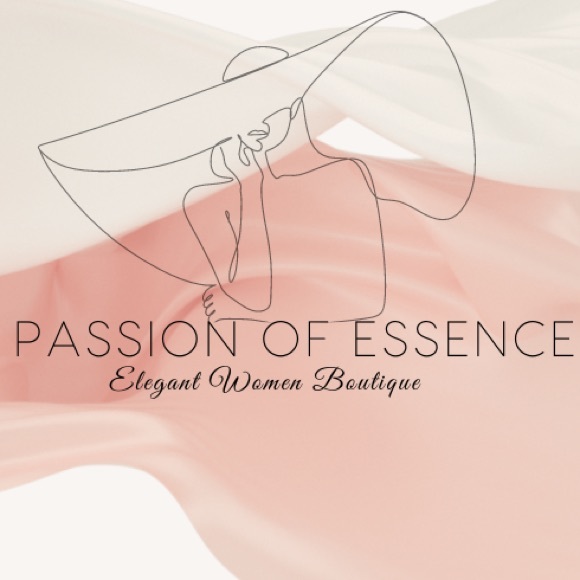 It’s the Queen’s Birthday in August Tee-Shirt - Picture 4 of 4